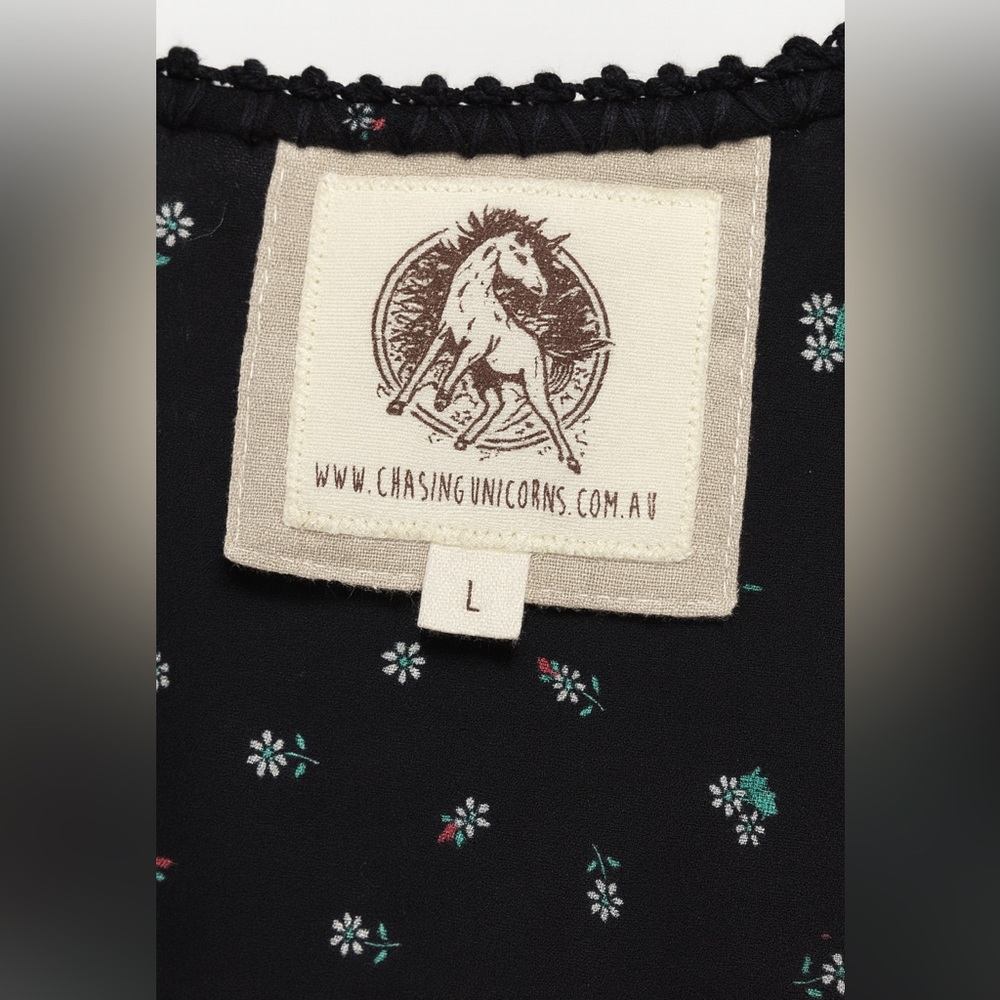 Chasing Unicorns Bohemian Black Floral Long Sleeve Dress size Large - Picture 3 of 13